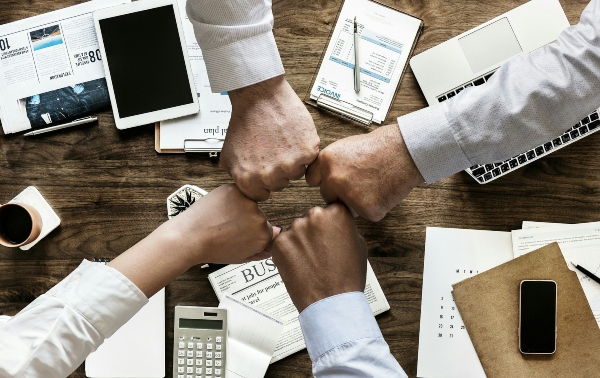Cara Sukses Bisnis Mampu Bertahan di tengah Pandemi COVID-19